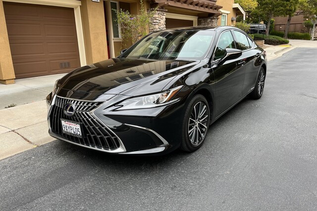 2022LexusES300h